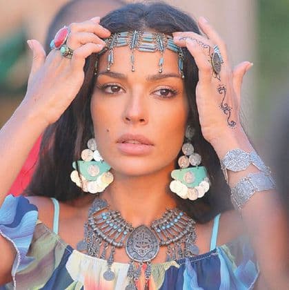 نادين نسيب نجيم بشخصية "سمرا"