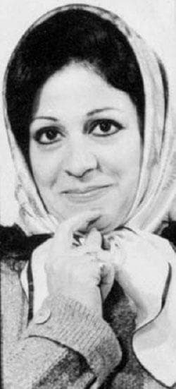 صورة غلاف مقالة «ولي عليي عليك يا ميمتي»... ولا يُسدل الستار