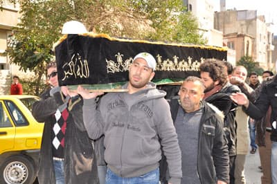 صورة غلاف مقالة عمر أميرلاي.. حمل إبداعه ورحل