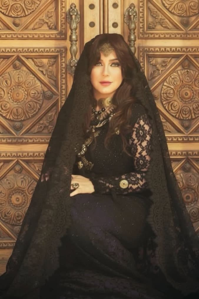 سلاف فواخرجي تنفي تجسيد شخصية أسماء الأسد 