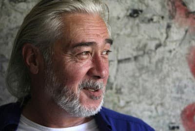 تحت سماء الوطن