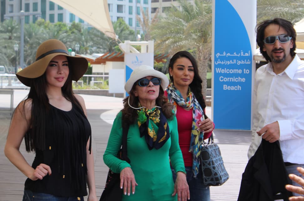 سامية الجزائري تعود ب "فتنة" لهذا الموسم