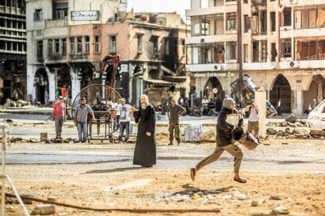 صورة غلاف مقالة جود سعيد يبدأ ثلاثية سينمائية ب "مطر حمص"