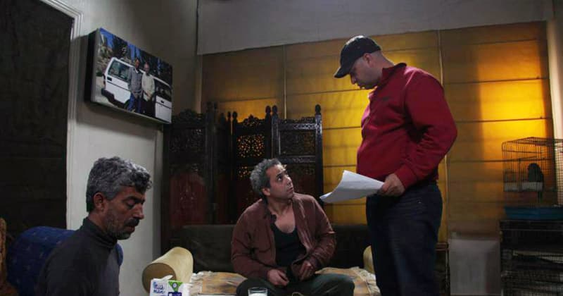 "ابتسم فأنت تموت"... دعوة للابتسامة في زمن الحرب بتوقيع وسيم السيد وعلي وجيه