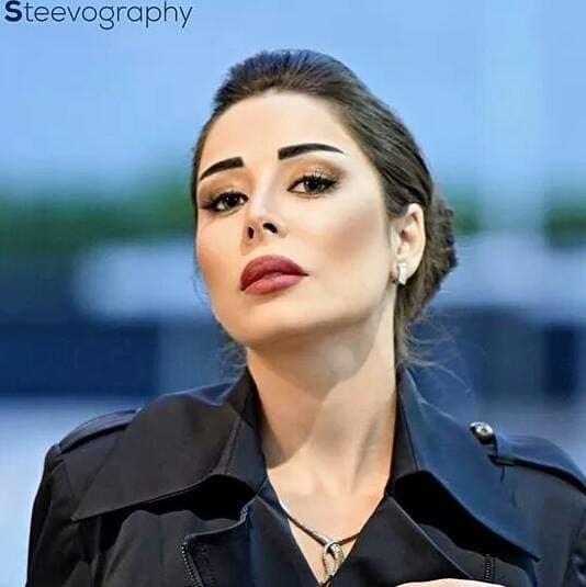 خلود عيسى "شاميّة" بال"ثلاثة" وتعاني من تعصب عائلتها