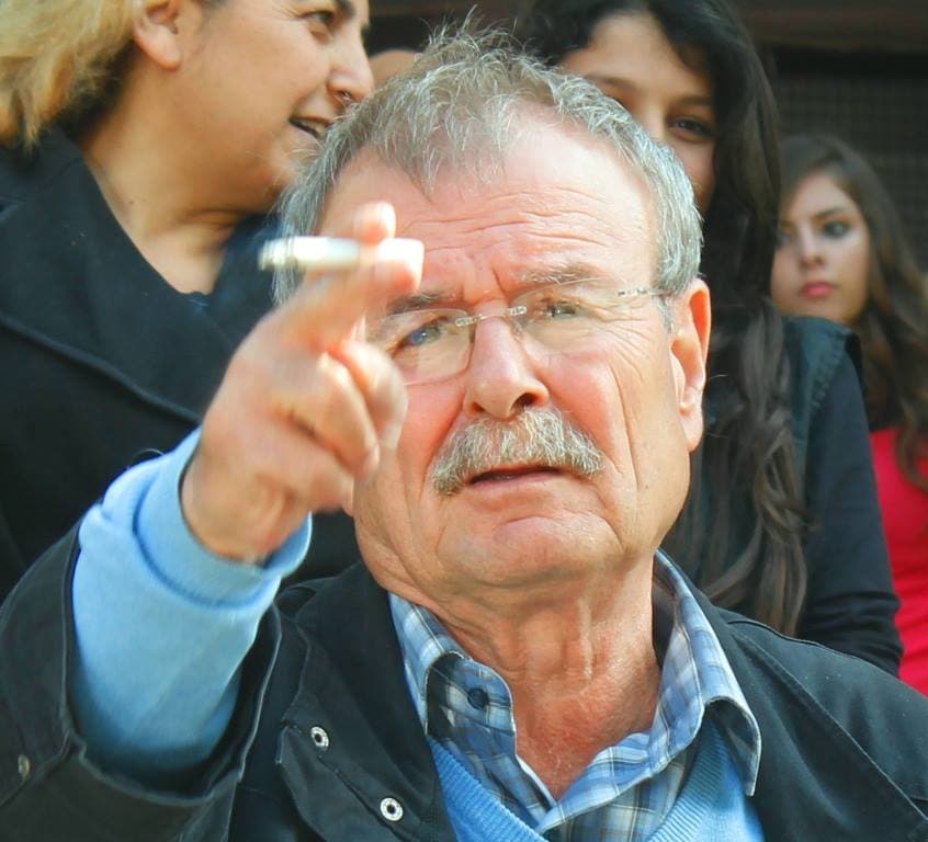 عبد اللطيف عبد الحميد على "طريق النحل"