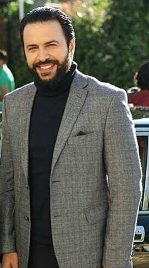 صورة غلاف مقالة تيم حسن ل إحدى معجباته : بشكرك من كل قلبي