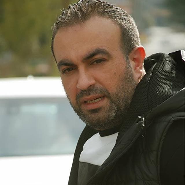 صورة غلاف مقالة قصص إنسانية لا تخلو من الثأر .. بلحظة مع أسامة حمد