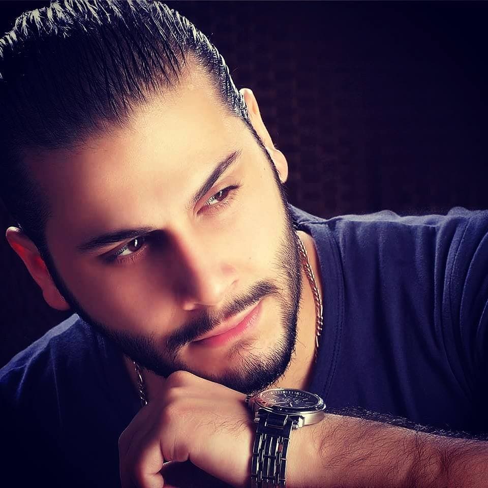 طارق الصباغ يغرم بإبنة بسام الملا