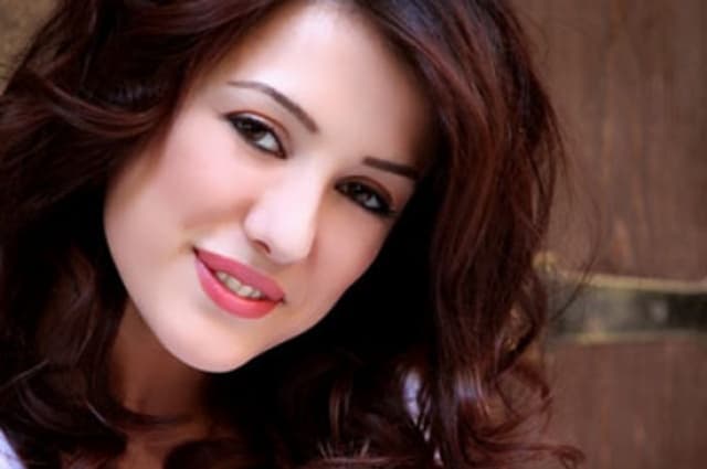 كندة علوشّ على خطا "بنات العيلة" وتعيش هذا الموسم أفراح القبّة