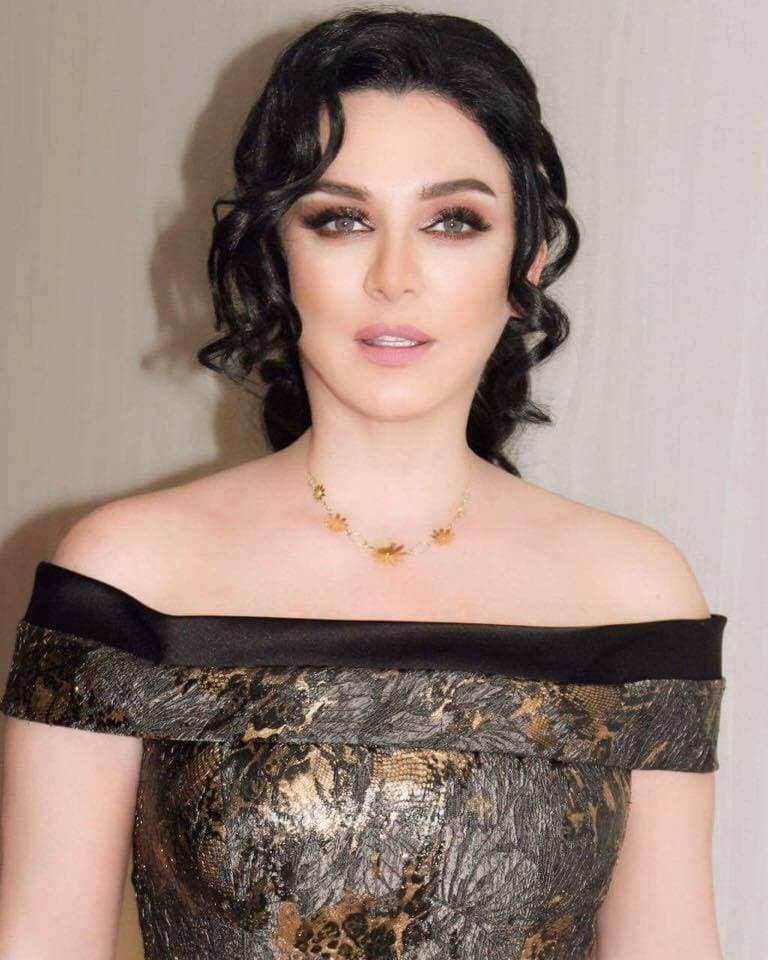 سلاف فواخرجي تستبعد مسلسل "روح" من موسمها الدرامي