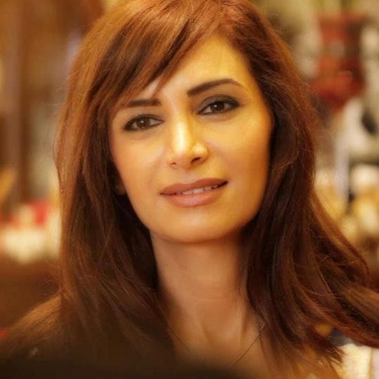 صورة غلاف مقالة رشا شربتجي تروي قصتي حب ب "شوق"