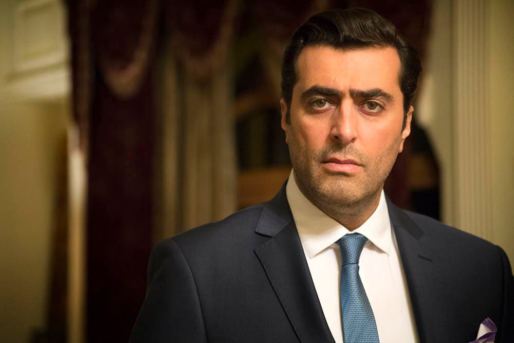 بالصور - هؤلاء هم نجوم العراب في جزئه الثاني