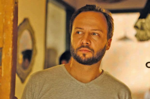 مكسيم خليل بين «أهل الغرام» و«ليلة» و«سوسن»