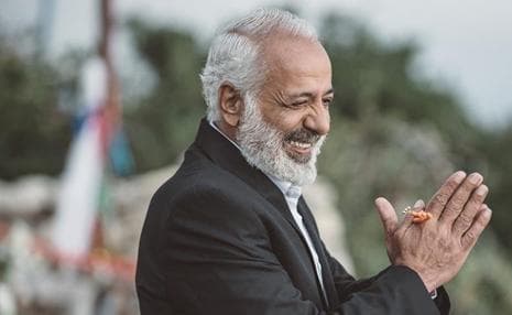 أيمن زيدان مخرج سينمائي لأول مرة