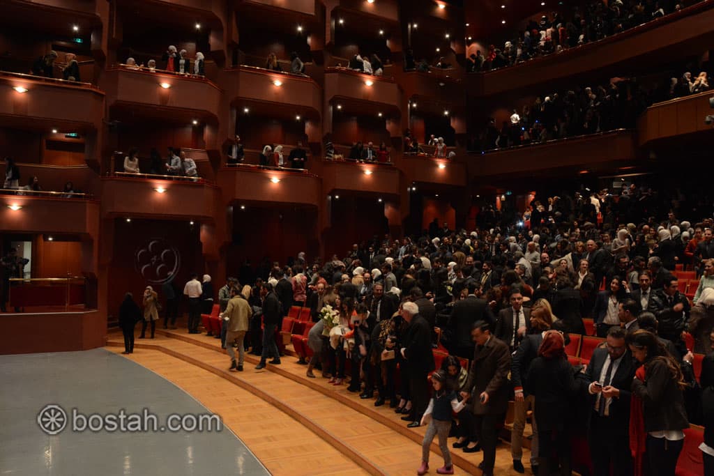 وقت مستقطع خارج الحرب في دار الأوبرا بدمشق