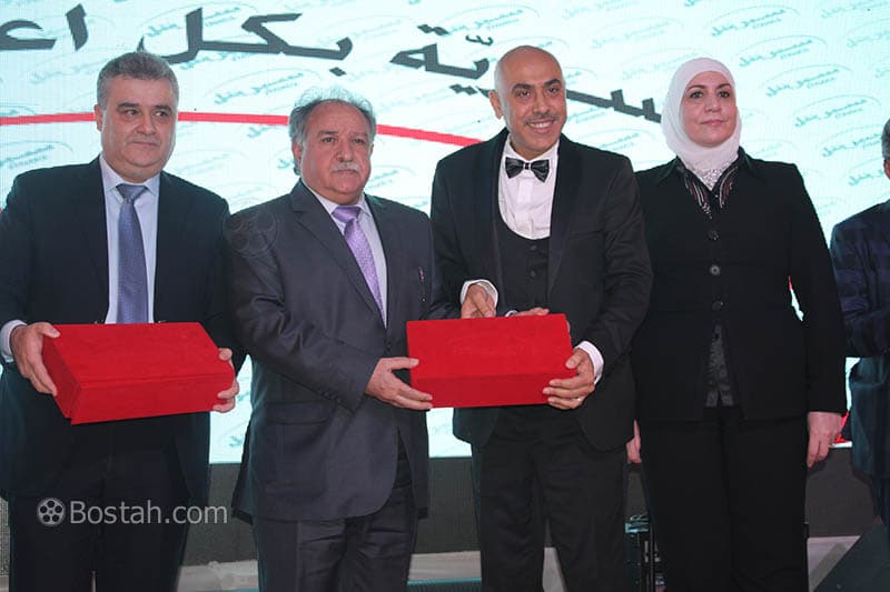 صورة غلاف مقالة "بانتظار الياسمين" مكرماً في دمشق