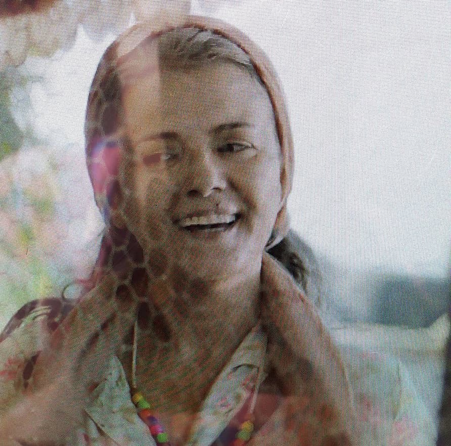 سمر سامي تعيش حياة الغجر في لبنان