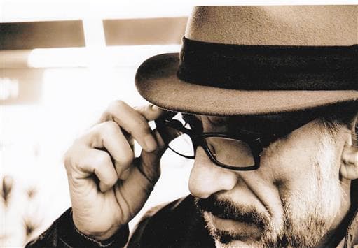 غسان مسعود: عن أي جمهورٍ تتحدثون؟