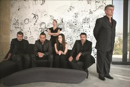 جهاد سعد: ال«مع» وال«ضد» تسحقان كلّ ما بينهما