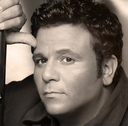 صورة غلاف مقالة محمد فؤاد يسدل الستارة قريباً عن ألبومه الجديد