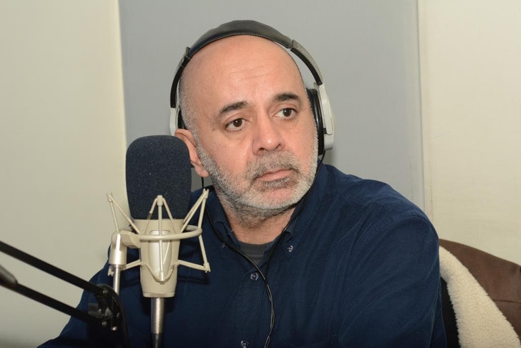 صورة غلاف مقالة مامللي يشكو تحكّم المنتجين ونصري كان مستعداً لتأليف موسيقى "العراب" مجاناً