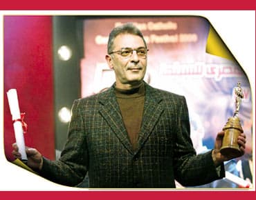 صورة غلاف مقالة محمود حميدة: لم أدخل سينما منذ 5 سنوات