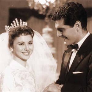 صورة غلاف مقالة المسرح   في  السينما  من  الأيدي  الناعمة  حتى الزعيم