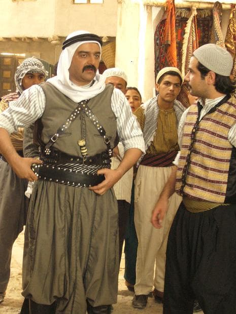 صورة غلاف مقالة أحد "مخرجي" مسلسل بيت جدي في السجن..