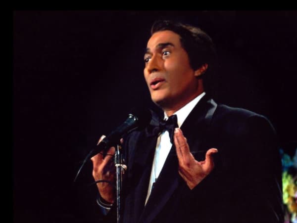 صورة غلاف مقالة ما بين الأسمرين