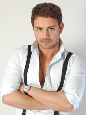 صورة غلاف مقالة إيوان: ممثل مع وقف التنفيذ