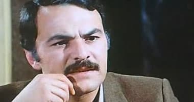 صورة غلاف مقالة وفاة الفنان حاتم ذو الفقار عن 60 عاما