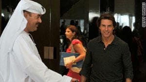 صورة غلاف مقالة كروز يهدي حاكم دبي كلاكيت "مهمة مستحيلة"