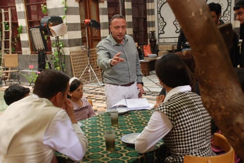 صورة غلاف مقالة باسل الخطيب يعلن رسمياً عن أسماء أبطال مسلسله الجديد "حدث في دمشق"