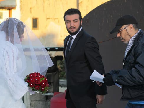 صورة غلاف مقالة سمير حسين يغلق الكاميرا أمام "الحائرات" ... والعرض في رمضان المقبل.