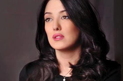 صورة غلاف مقالة كندة علوش تعزي عائلة الفنان محمد رافع.. وتنفي مانسب إليها من تصريحات على موقع فرانس 24