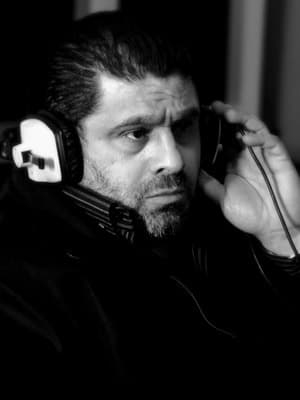 صورة غلاف مقالة سعد الحسيني: "نجم الغناء العربي اللي بغنّي شارة مسلسل سوري؛ أمّه جايبته بليلة القدر."