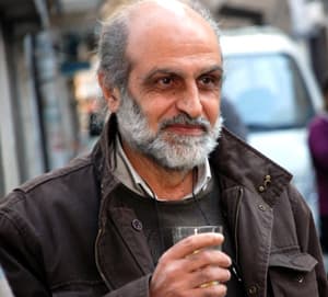 صورة غلاف مقالة هشام شربتجي: وقعنا فيما حذرنا منه منذ سنوات بشأن انحدار الدراما السورية