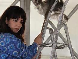 صورة غلاف مقالة أمل عرفة تعيد إلى الأذهان سحر وبساطة الأدوار الأولى بدور "هدية"