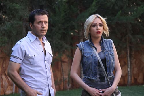 صورة غلاف مقالة المخرج تامر إسحاق يسابق الزمن لإنجاز مسلسل "ما بتخلص حكاياتنا"