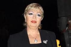 صورة غلاف مقالة نقيبة الفنانين: «نتضامن مع عادل إمام وألغينا فكرة الاعتصام الآن»