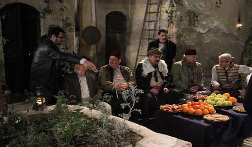 صورة غلاف مقالة كواليس "الأميمي" لتامر اسحق.. على كاميرا بوسطة