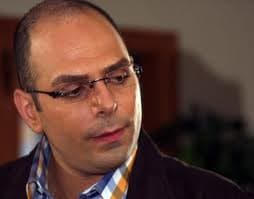 صورة غلاف مقالة إياد أبو الشامات يوضح الجدل بخصوص "حكايا النصف الآخر"