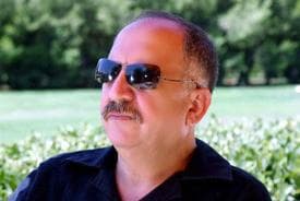 صورة غلاف مقالة بشار إسماعيل يعتبر اللقاء التشاوري إيجابياً وكان يجب أن يحصل منذ زمن