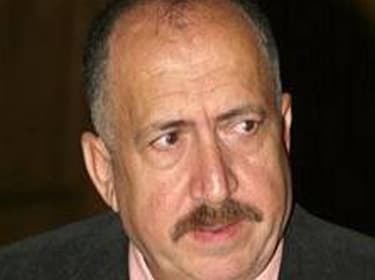 صورة غلاف مقالة أتمنى على المؤسسة العامة للإنتاج أن تحقق معادلة تكافؤ الفرص هل ينتقل بشار إسماعيل من التمثيل إلى الصحافة؟