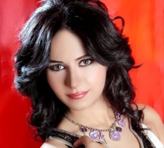 صورة غلاف مقالة نجلاء خمري و8 أعمال لموسم رمضان 2011