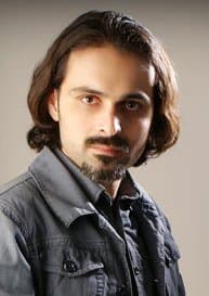 صورة غلاف مقالة مروان أبو شاهين... «الخربة».. نقلة في مسيرتي الفنية