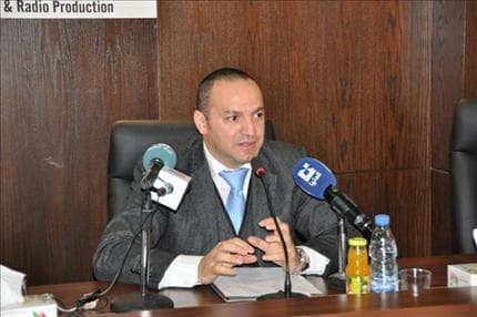 صورة غلاف مقالة فراس دهني يشرح أسباب مرونة المؤسسة