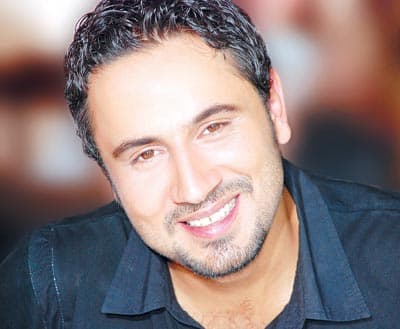 صورة غلاف مقالة قيس شيخ نجيب في "بنات العيلة"