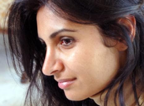 صورة غلاف مقالة رشا شربتجي: «الولادة» في دمشق